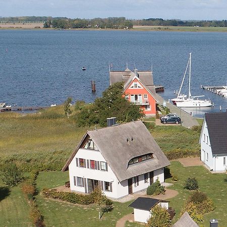 Ferienhaus Boddenblick Und Kranich Vieregge Exterior photo